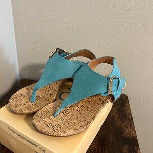 Turquoise Yoki Riko sandals sz 7.5